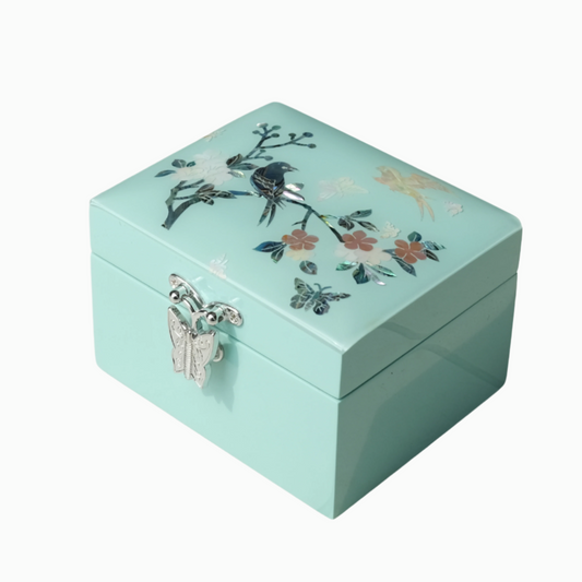 🩵 Whispering Wings | Aquamarine